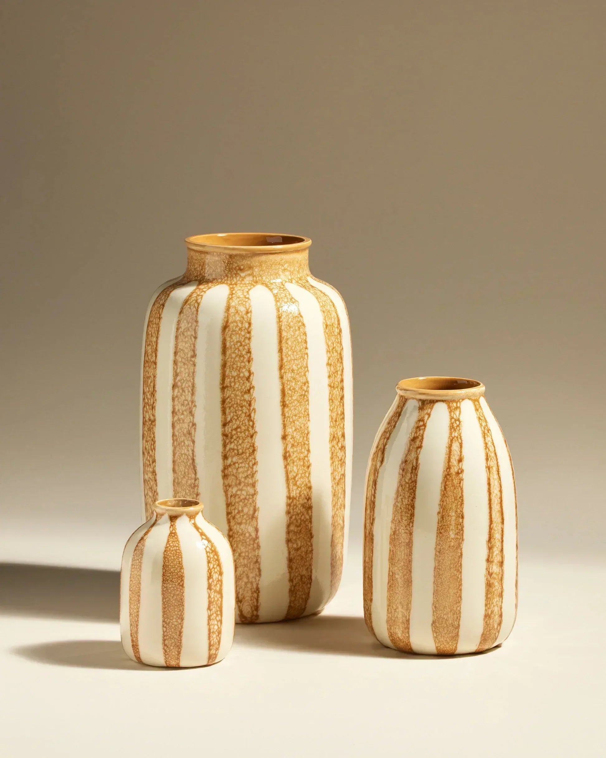 vase_bleu_sarah_lavoine_3_5ea2b175-ff9a-4d87-a36a-eb40cbcf6cbf - Vianomade